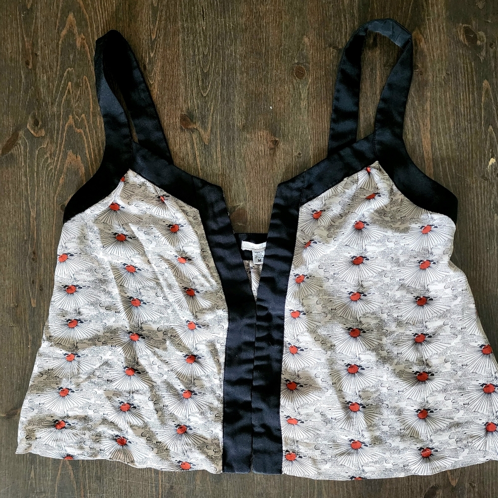 💐2/$25 Ecoté Silk Blouse Tanktop with Clasp Closures, size Medium